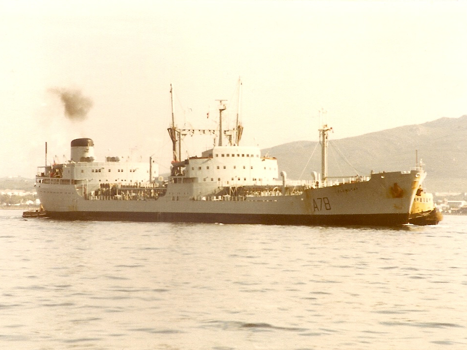 RFA Plumleaf A78 | Photo Print | Framed Print | Leaf Class | Support Tanker | Royal Fleet Auxiliary Hampshire Prints