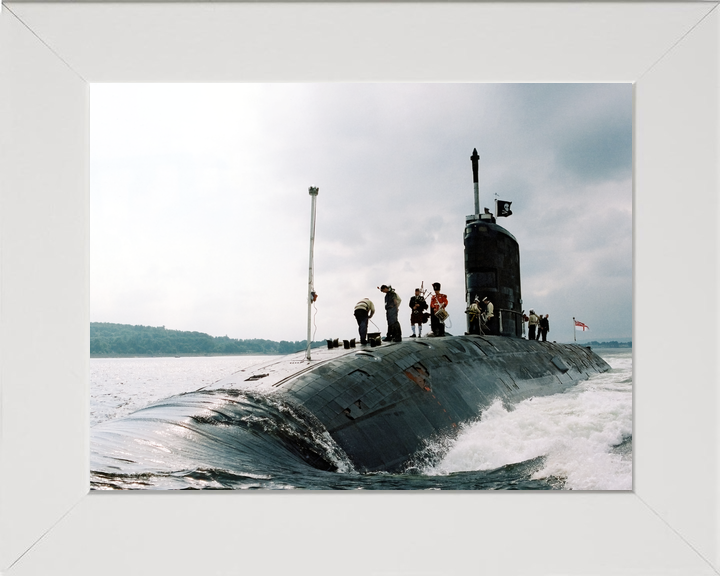HMS Splendid S106 Swiftsure Class Submarine 2003