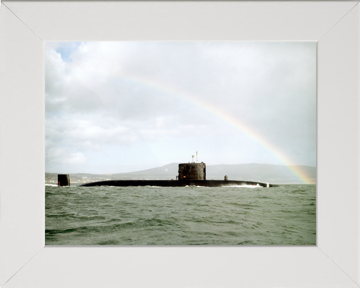 HMS Swiftsure S126 Swiftsure Class Submarine 1991