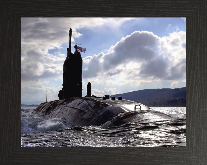 HMS Superb S109 Swiftsure Class Submarine 2007