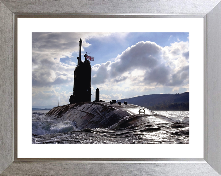 HMS Superb S109 Swiftsure Class Submarine 2007