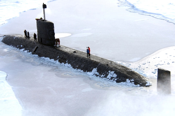 HMS Tireless (S88) Trafalgar Class Submarine Photo Print Surrounded by Ice Royal Navy Wall Art Decor Posters, Prints, & Visual Artwork Hampshire Prints 6 x 4 No Frame No