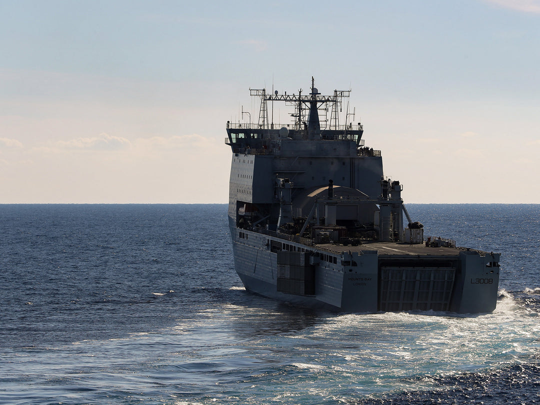 RFA Mounts Bay L3008 | Photo Print | Framed Print | Bay Class | Auxiliary Dock | Royal Fleet Auxiliary Hampshire Prints
