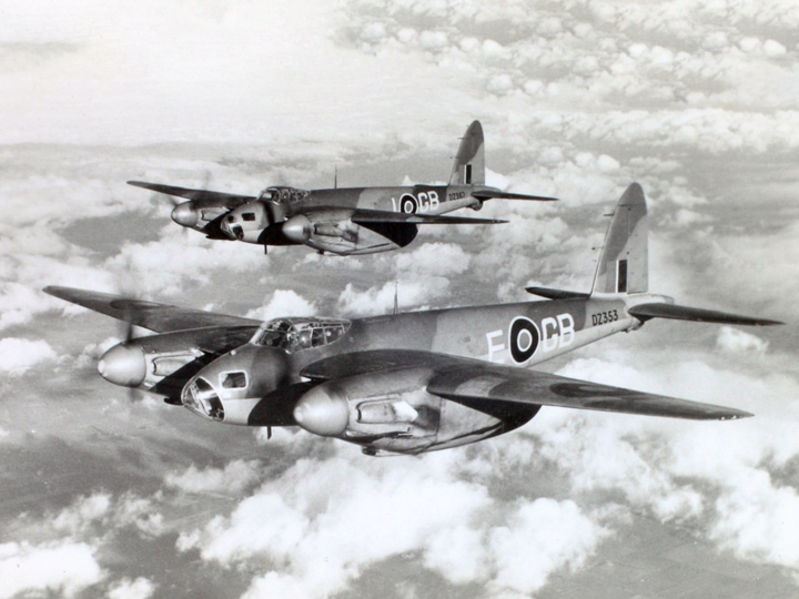 RAF De Havilland Mosquito B Mk IVs Photo Print Royal Air Force Aircraft Wall Art Aviation Decor Posters, Prints, & Visual Artwork Hampshire Prints 6 x 4 No Frame No