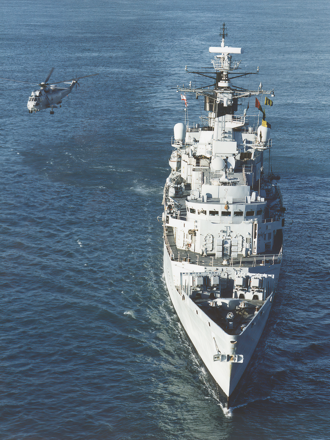 HMS Coventry (F98) Royal Navy Type 22 Frigate With Helicopter Photo Print Wall Art Decor Posters, Prints, & Visual Artwork Hampshire Prints 6 x 4 No Frame No