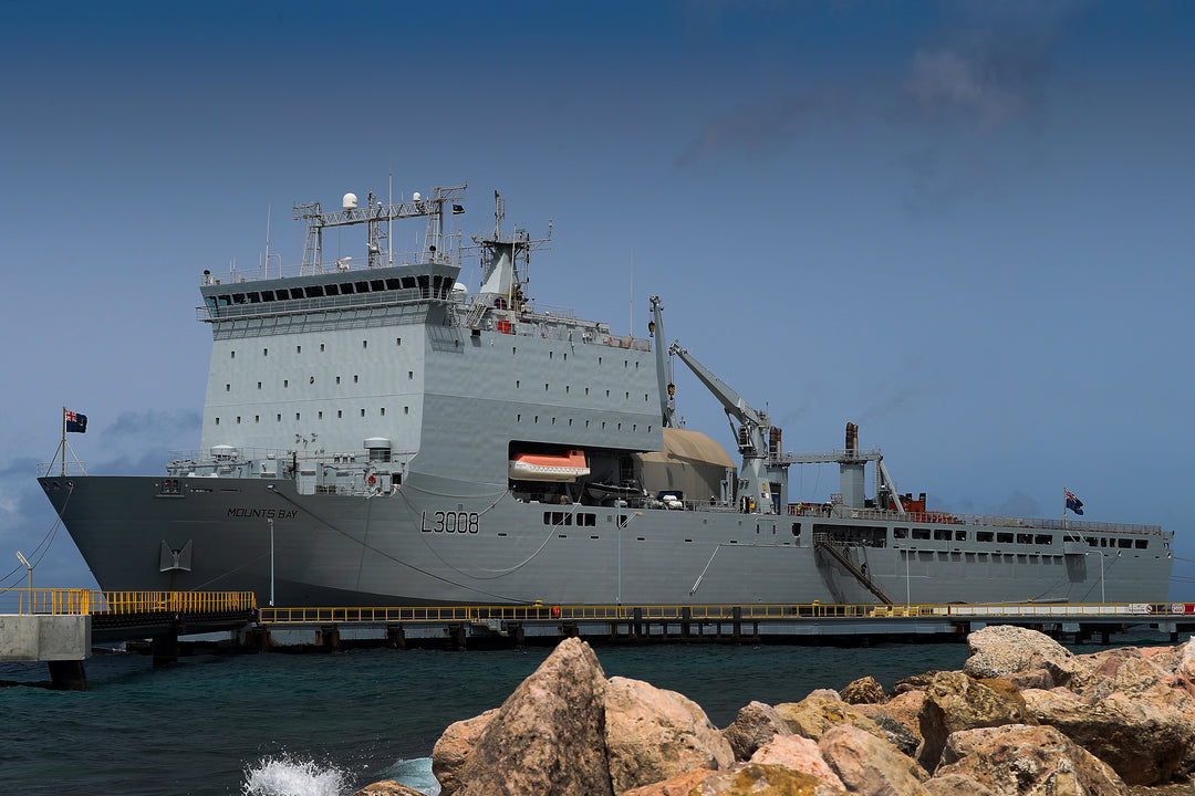 RFA Mounts Bay L3008 | Photo Print | Framed Print | Bay Class | Auxiliary Dock | Royal Fleet Auxiliary Hampshire Prints