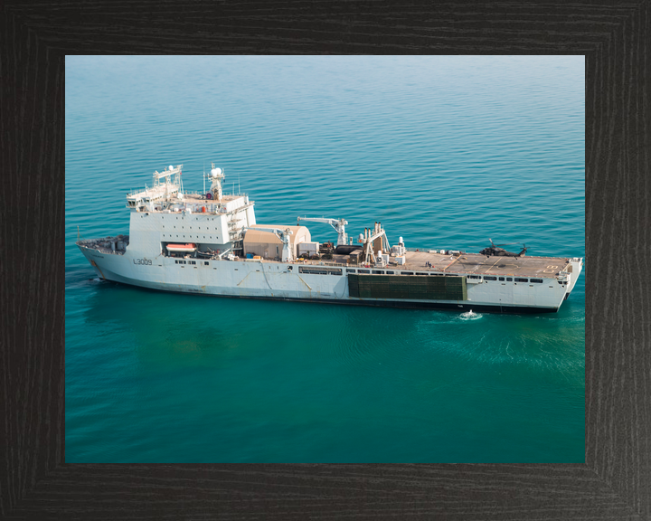 RFA Cardigan Bay L3009 Bay Class Ship June 2014