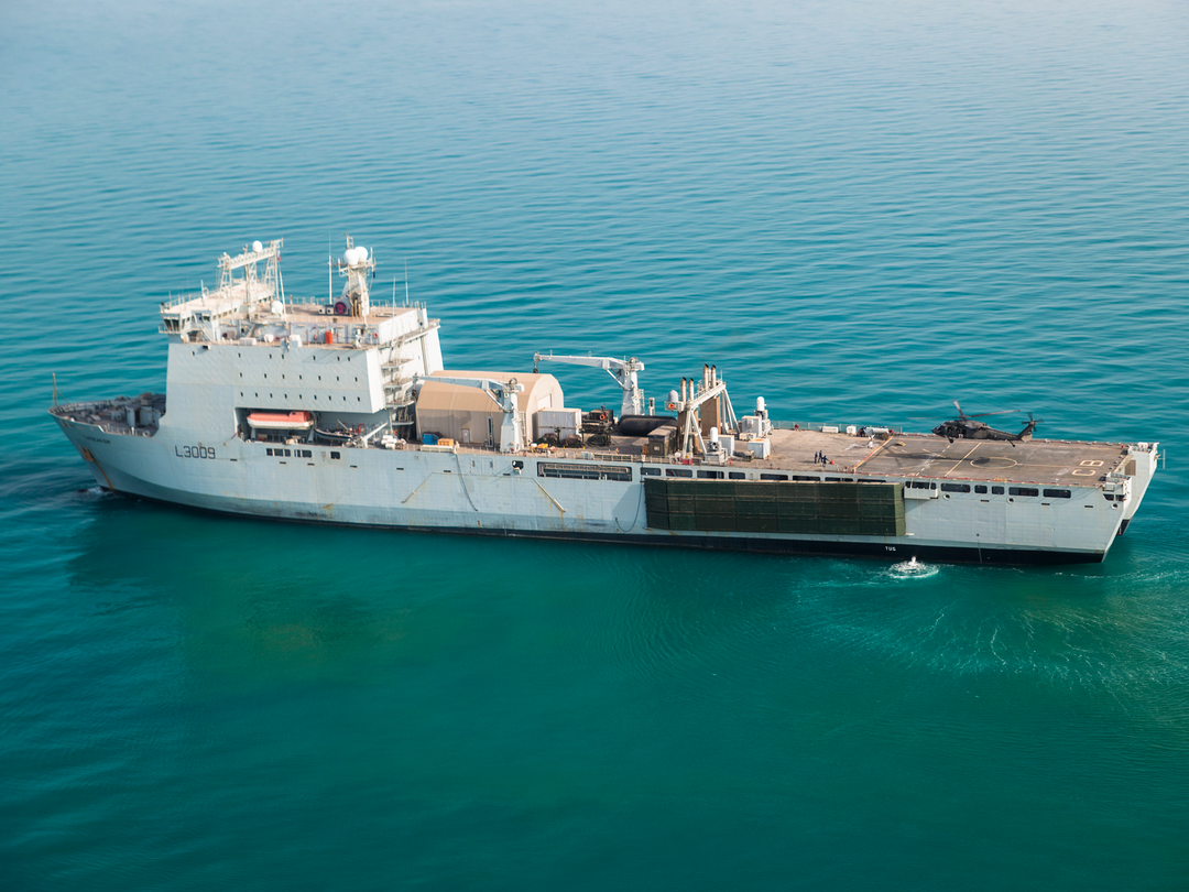 RFA Cardigan Bay L3009 Bay Class Ship June 2014