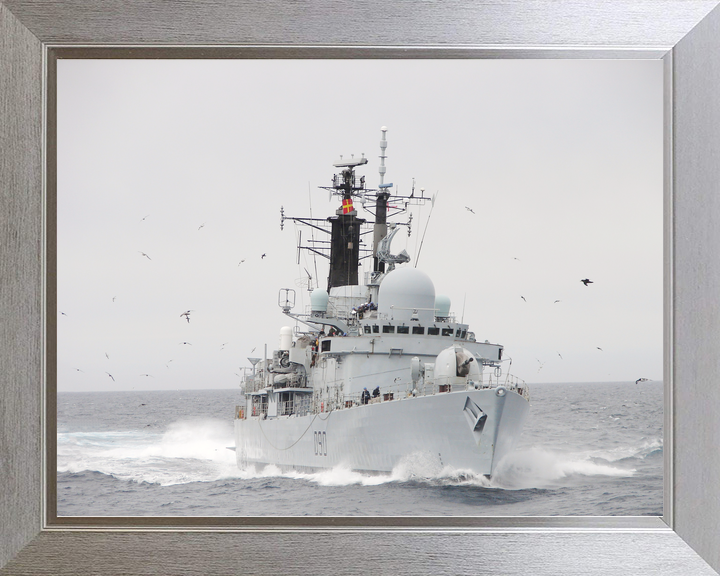 HMS Southampton D90 Type 42 Destroyer 2005 Photo Print - Posters, Prints, & Visual Artwork - by Hampshire Prints (image 7 of 9)