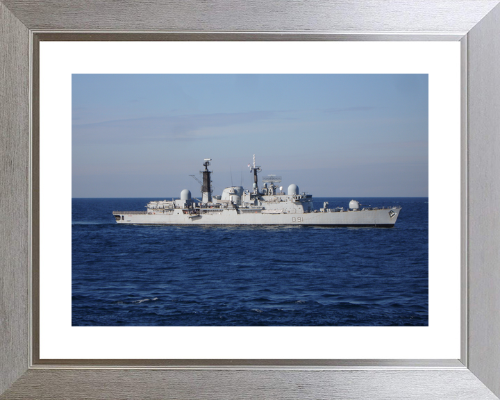 HMS Nottingham D91 Type 42 Destroyer Starboard Beam View Photo Print - Posters, Prints, & Visual Artwork - by Hampshire Prints (image 6 of 9)