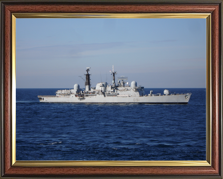 HMS Nottingham D91 Type 42 Destroyer Starboard Beam View Photo Print - Posters, Prints, & Visual Artwork - by Hampshire Prints (image 9 of 9)
