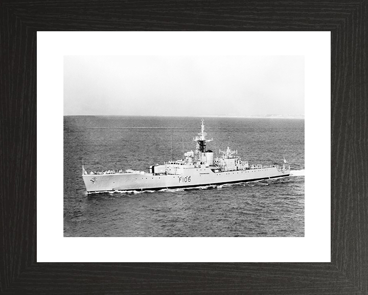 HMS Brighton (F106) Royal Navy Rothesay Class Frigate High Port Side View Photo Print Wall Art Decor Posters, Prints, & Visual Artwork Hampshire Prints 10 x 8 Black Frame Yes
