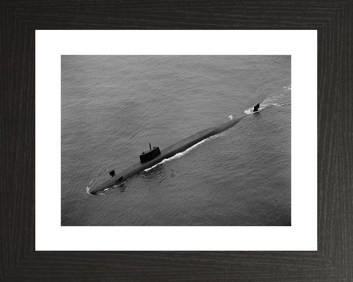 HMS Resolution S22 Royal Navy Resolution class Submarine Photo Print or Framed Print - Hampshire Prints