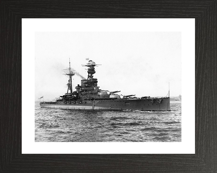 HMS Royal Oak (08) Photo Print - Entering Harbour - Royal Navy Revenge Class Battleship Posters, Prints, & Visual Artwork Hampshire Prints 10 x 8 Black Frame Yes