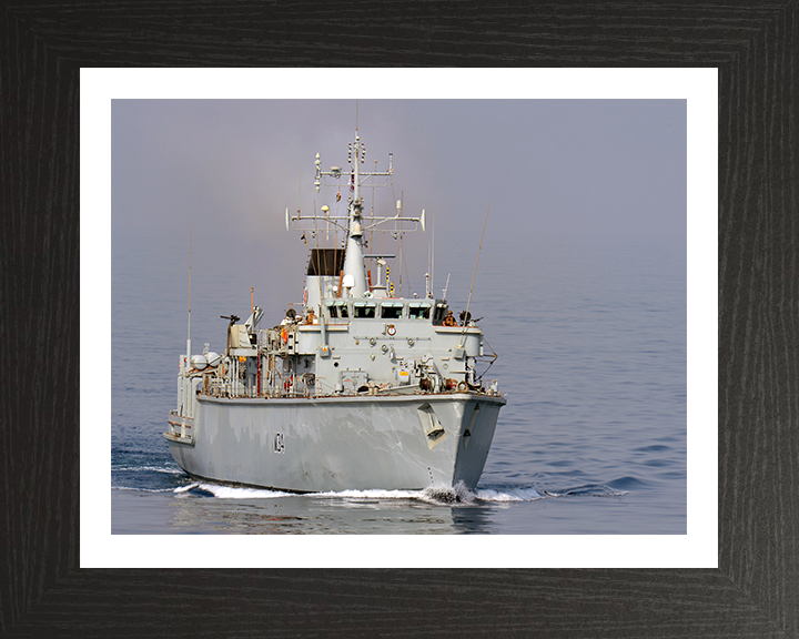 HMS Middleton (M34) Photo Print - Low Starboard Bow View - Royal Navy Hunt Class Mine Warfare Vessel Hampshire Prints 10 x 8 Black Frame Yes