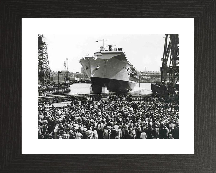 HMS Ark Royal R07 | Photo Print | Framed Print | Invincible Class | Aircraft Carrier | Royal Navy Hampshire Prints