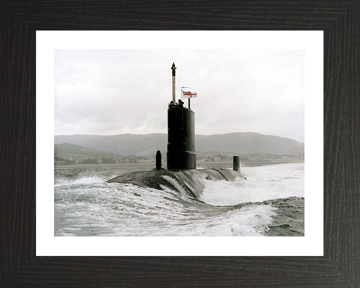 HMS Tireless (S88) Photo Print - Clyde 1994 - Royal Navy Trafalgar Class Submarine Hampshire Prints 10 x 8 Black Frame Yes