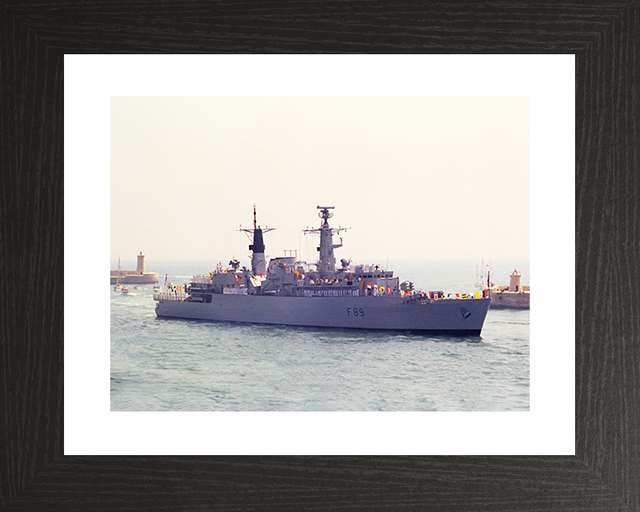HMS Battleaxe (F89) Royal Navy Type 22 Frigate Dress Ship Photo Print Wall Art Decor Posters, Prints, & Visual Artwork Hampshire Prints 10 x 8 Black Frame Yes