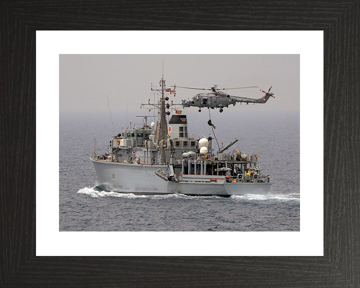 HMS Quorn M41 | Photo Print | Framed Print | Hunt Class | Mine Warfare Vessel | Royal Navy Hampshire Prints