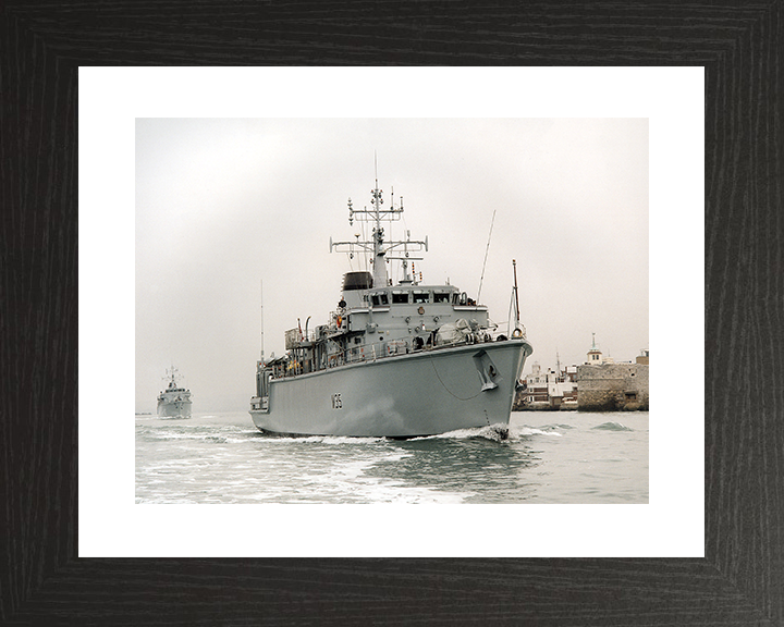 HMS Dulverton (M35) Royal Navy Hunt Class Mine Warfare Vessel Leaving Portsmouth Photo Print Wall Art Decor Posters, Prints, & Visual Artwork Hampshire Prints 10 x 8 Black Frame Yes