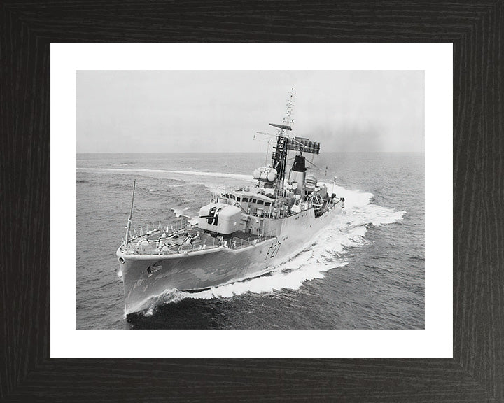 HMS Lynx F27 Royal Navy Leopard class Frigate Photo Print or Framed Print - Hampshire Prints