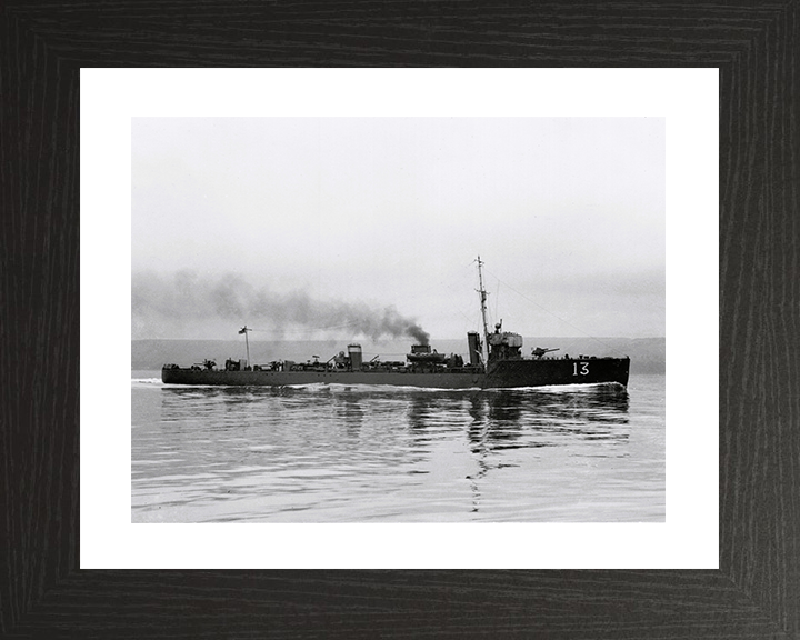 HMS Midge (H13) Photo Print - At Sea 1915 - Royal Navy Acasta Class Destroyer Posters, Prints, & Visual Artwork Hampshire Prints 10 x 8 Black Frame Yes