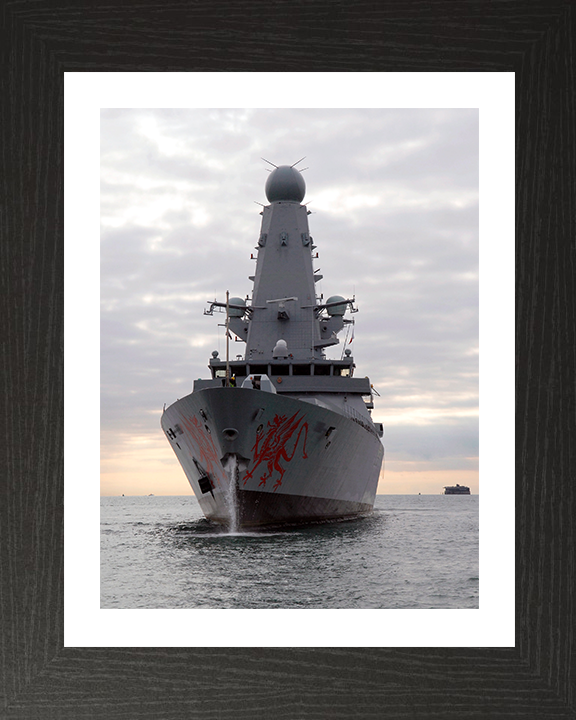 HMS Dragon (D35) Photo Print - Entering Portsmouth 2011 - Royal Navy Type 45 Destroyer Hampshire Prints 10 x 8 Black Frame Yes