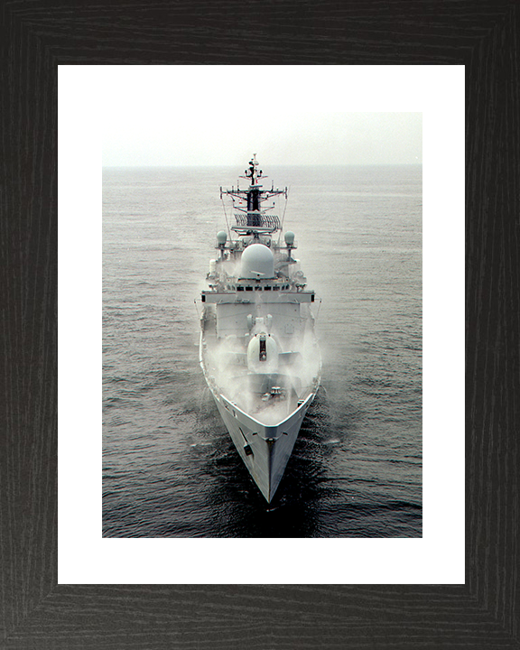 HMS Edinburgh (D97) Royal Navy Type 42 Destroyer Pre Wetting 2003 Photo Print Wall Art Decor Posters, Prints, & Visual Artwork Hampshire Prints 10 x 8 Black Frame Yes
