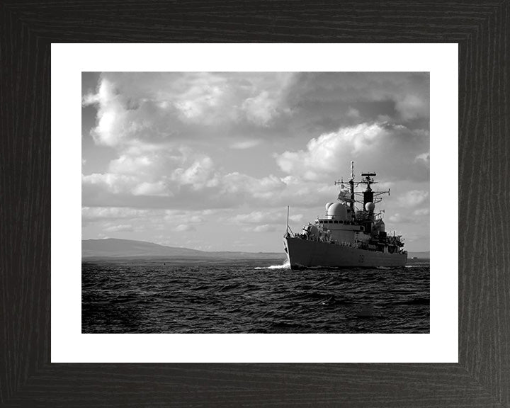 HMS Nottingham D91 | Photo Print | Framed Print | Poster | Type 42 | Destroyer | Royal Navy Hampshire Prints