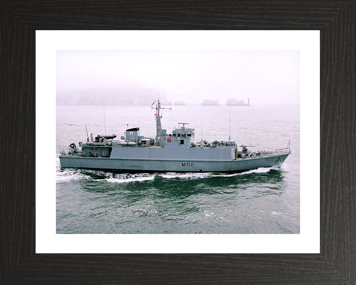 HMS Inverness (M102) Photo Print - at sea 2001 - Royal Navy Sandown Class Minehunter
