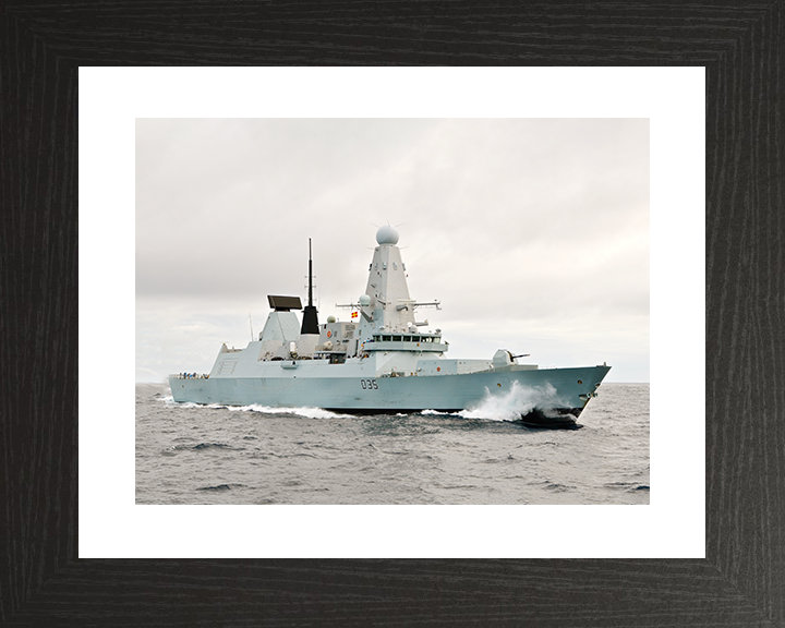 HMS Dragon (D35) Royal Navy Type 45 Destroyer Underway Starboard View Photo Print Wall Art Decor Posters, Prints, & Visual Artwork Hampshire Prints 10 x 8 Black Frame Yes