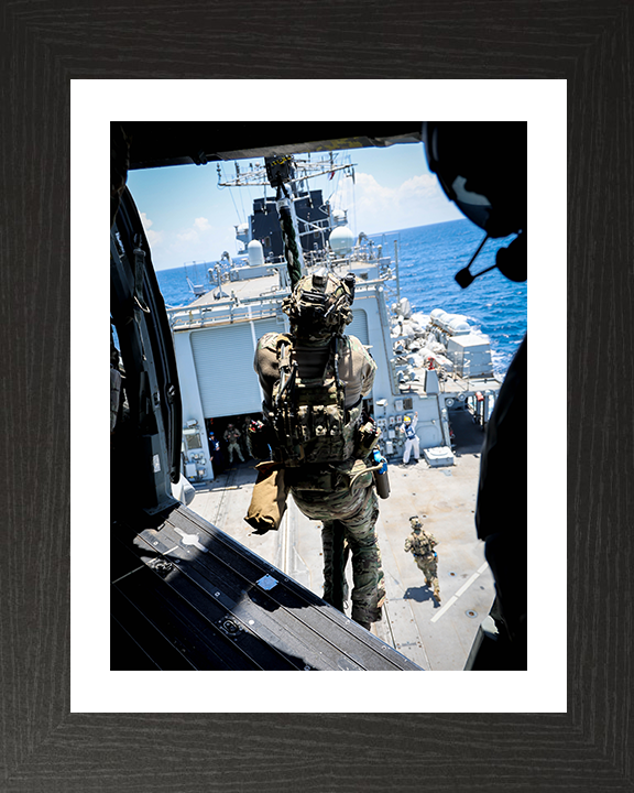 Royal Marine Commando Fast Rope from a Merlin Photo Print - 42 Commando Hampshire Prints 10 x 8 Black Frame Yes