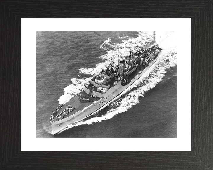 HMS Dundas (F48) Photo Print - At Sea - Royal Navy Blackwood Class Frigate Posters, Prints, & Visual Artwork Hampshire Prints 10 x 8 Black Frame Yes