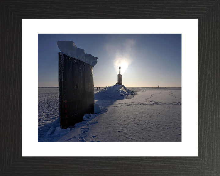 HMS Trenchant S91 Royal Navy Trafalgar class Submarine Photo Print or Framed Print - Hampshire Prints