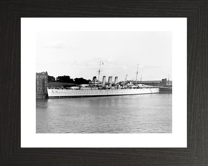 HMS Dorsetshire (40) Royal Navy County Class Cruiser Alongside Photo Print Wall Art Decor Posters, Prints, & Visual Artwork Hampshire Prints 10 x 8 Black Frame Yes
