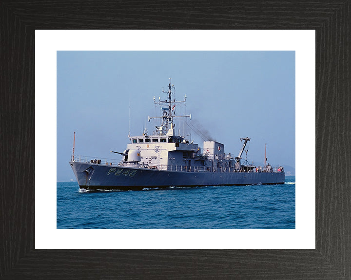 HMS Plover P240 | Photo Print | Framed Print | Peacock Class | Patrol Vessel | Royal Navy Hampshire Prints
