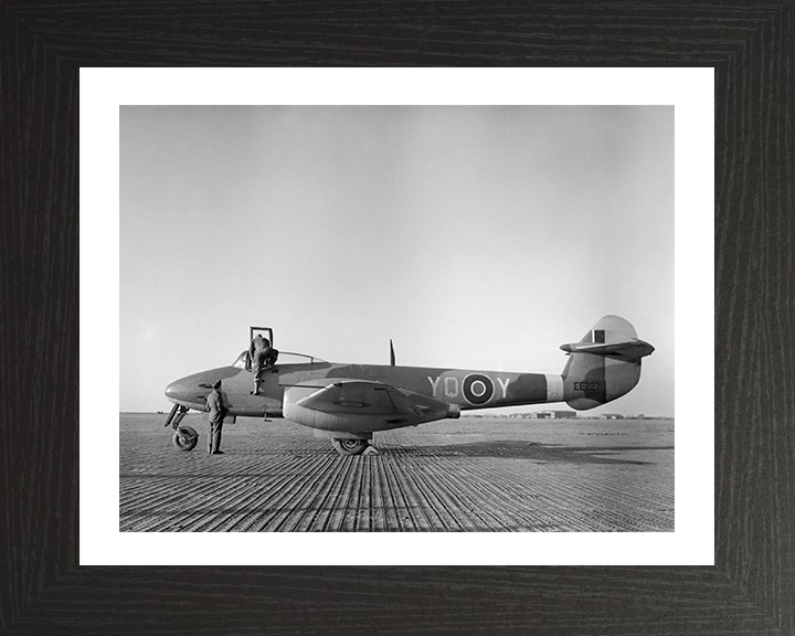 RAF Gloster Meteor Mark I on the ground Photo Print - Royal Air Force Aircraft Hampshire Prints 10 x 8 Black Frame Yes
