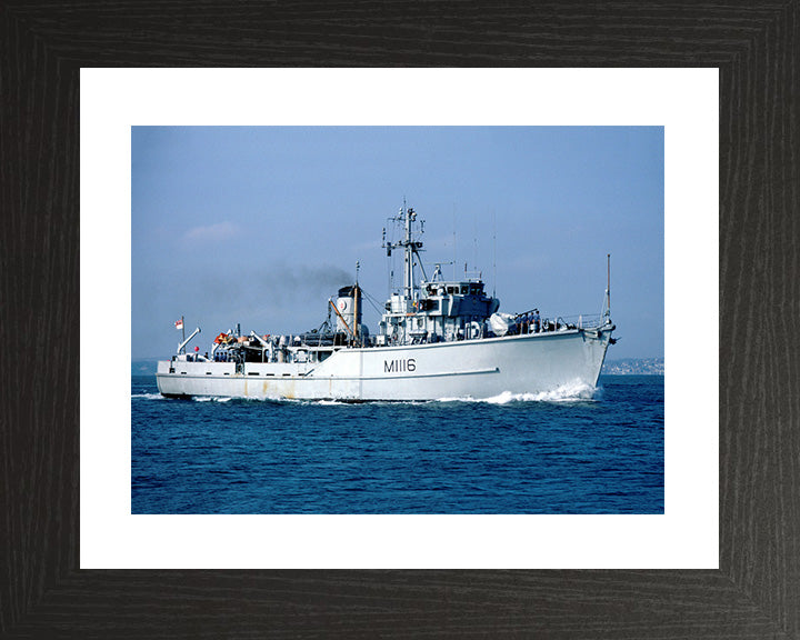 HMS Wilton M1116 | Photo Print | Framed Print | Ton Class | Minesweeper | Royal Navy Hampshire Prints