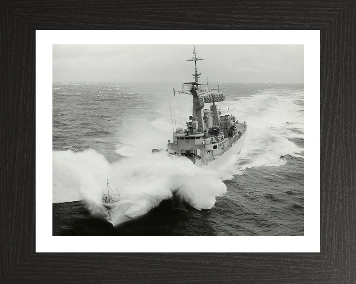 HMS Leander F109 | Photo Print | Framed Print | Leander Class | Frigate | Royal Navy Hampshire Prints