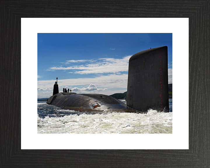 HMS Victorious S29 Royal Navy Vanguard class Submarine Photo Print or Framed Print - Hampshire Prints