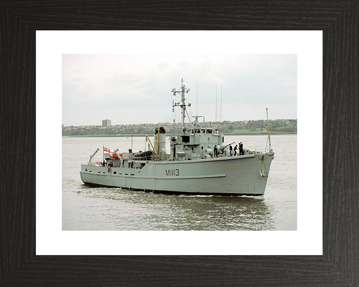 HMS Brereton (M1113) Royal Navy Ton Class Minesweeper Underway Photo Print Wall Art Decor Posters, Prints, & Visual Artwork Hampshire Prints 10 x 8 Black Frame Yes