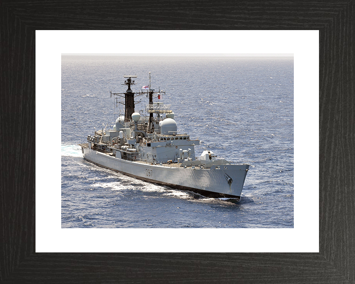 HMS Edinburgh (D97) Royal Navy Type 42 Destroyer High Starboard Bow View Photo Print Wall Art Decor Posters, Prints, & Visual Artwork Hampshire Prints 10 x 8 Black Frame Yes