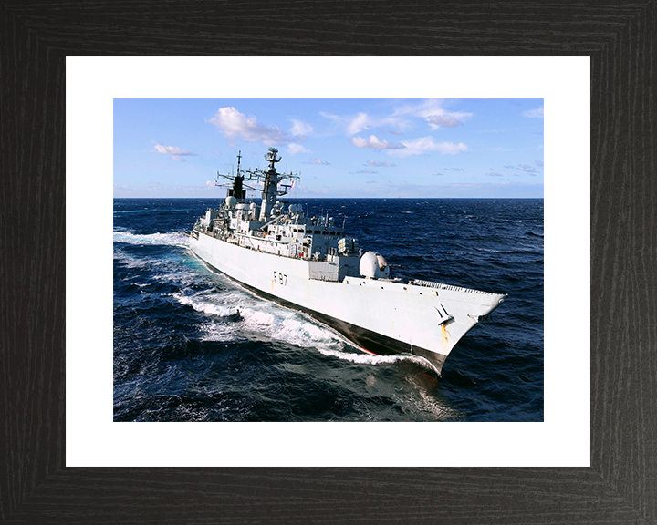 HMS Chatham (F87) Royal Navy Type 22 Frigate Gulf of Aden 2010 Photo Print Wall Art Decor Posters, Prints, & Visual Artwork Hampshire Prints 10 x 8 Black Frame Yes