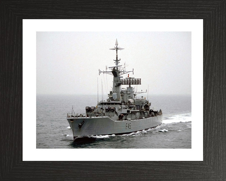 HMS Minerva F45 | Photo Print | Framed Print | Leander Class | Frigate | Royal Navy Hampshire Prints