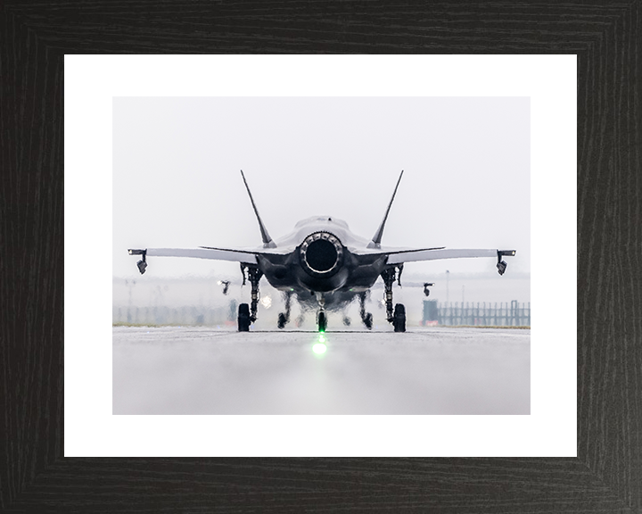 RAF F-35B Lightning Takeoff Rear View Royal Air Force Aircraft Photo Print Wall Art Aviation Decor UK Posters, Prints, & Visual Artwork Hampshire Prints 10 x 8 Black Frame Yes
