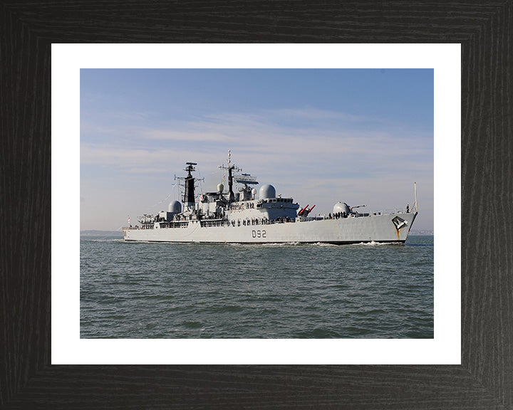 HMS Liverpool (D92) Photo Print - Entering Portsmouth - Royal Navy Type 42 Destroyer Hampshire Prints 10 x 8 Black Frame Yes