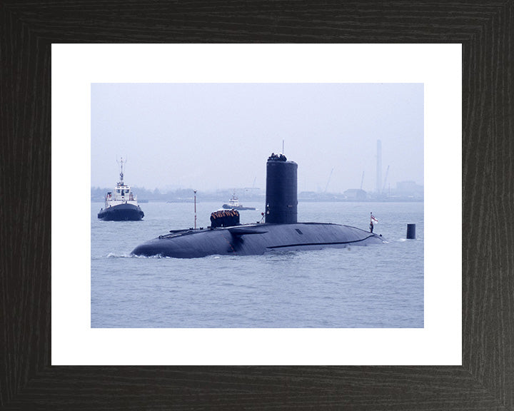 HMS Conqueror S48 Royal Navy Churchill class Submarine Photo Print or Framed Print - Hampshire Prints