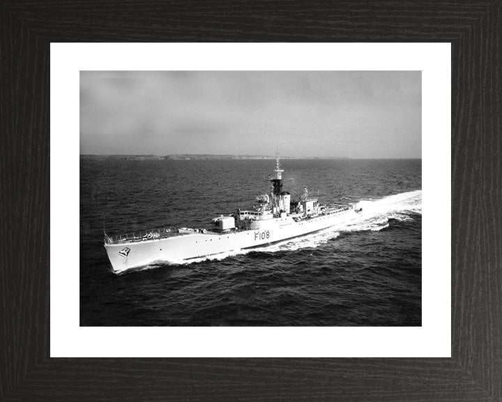 HMS Londonderry F108 Royal Navy Rothesay class frigate Photo Print or Framed Print - Hampshire Prints