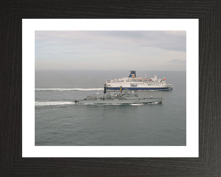 HMS Cardiff (D108) Photo Print - Dover Strait 2003 - Royal Navy Type 42 Destroyer Posters, Prints, & Visual Artwork Hampshire Prints 10 x 8 Black Frame Yes