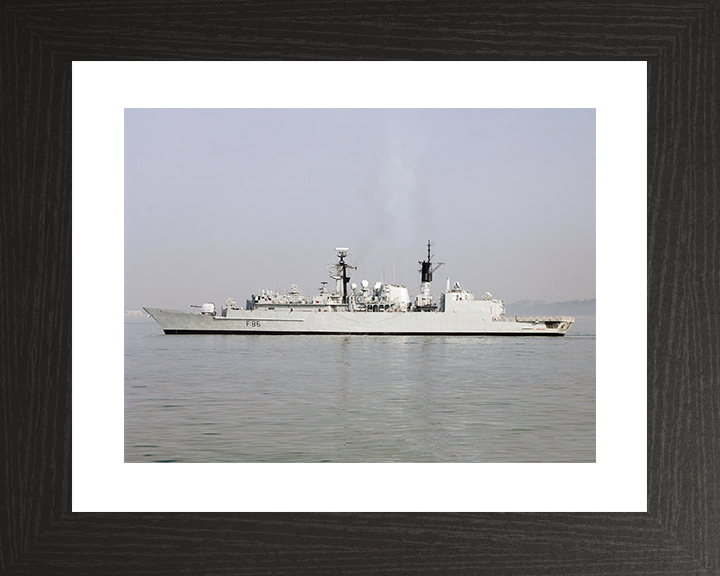 HMS Campbeltown (F86) Royal Navy Type 22 Frigate Port Beam Photo Print Wall Art Decor Posters, Prints, & Visual Artwork Hampshire Prints 10 x 8 Black Frame Yes